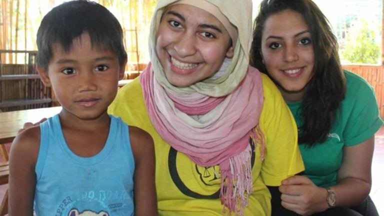 Engaging Globally: GU-Q Students Travel to Philippines to Study Worker Migration Process