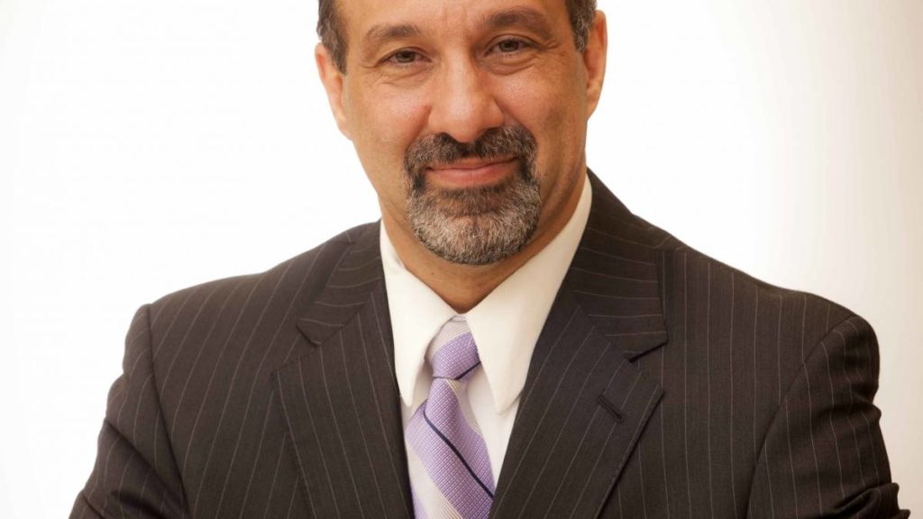 CIRS Director Dr. Mehran Kamrava