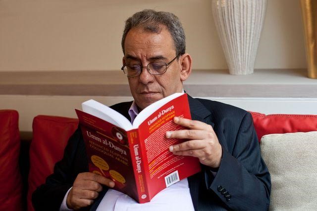 Senior Language Instructor Abbas Al-Tonsi