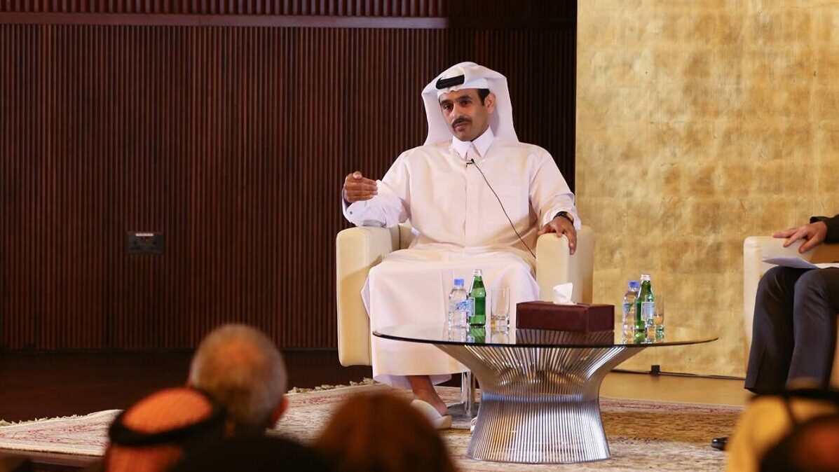 His Excellency Mr. Saad Sherida Al-Kaabi with Dean Ahmad Dallal