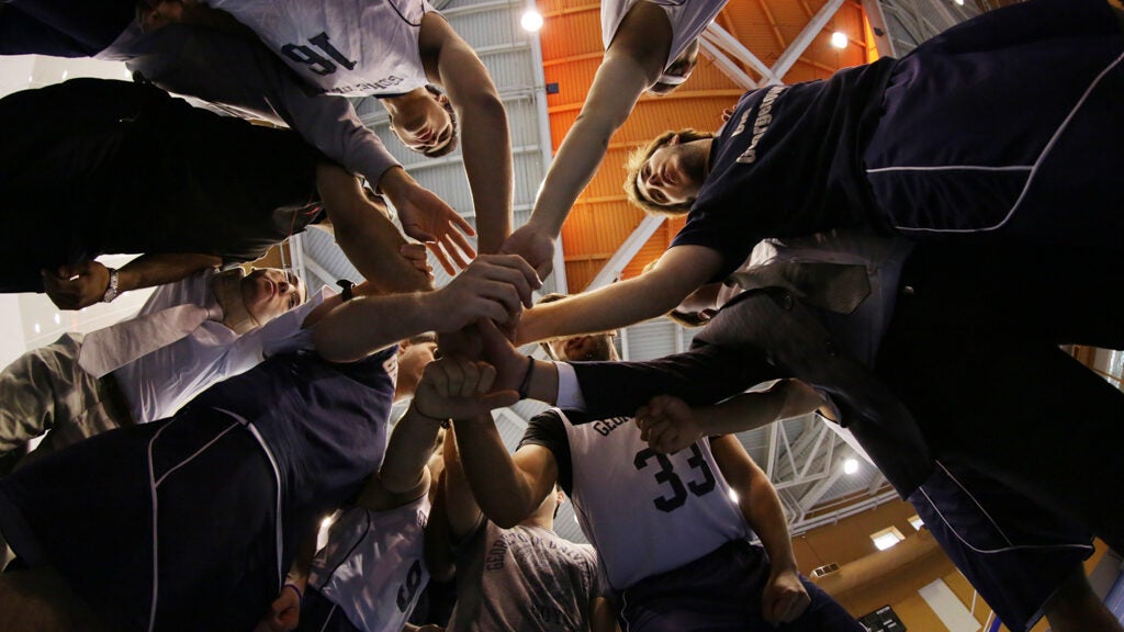 Basketball Game Georgetown vs CNA-Q
