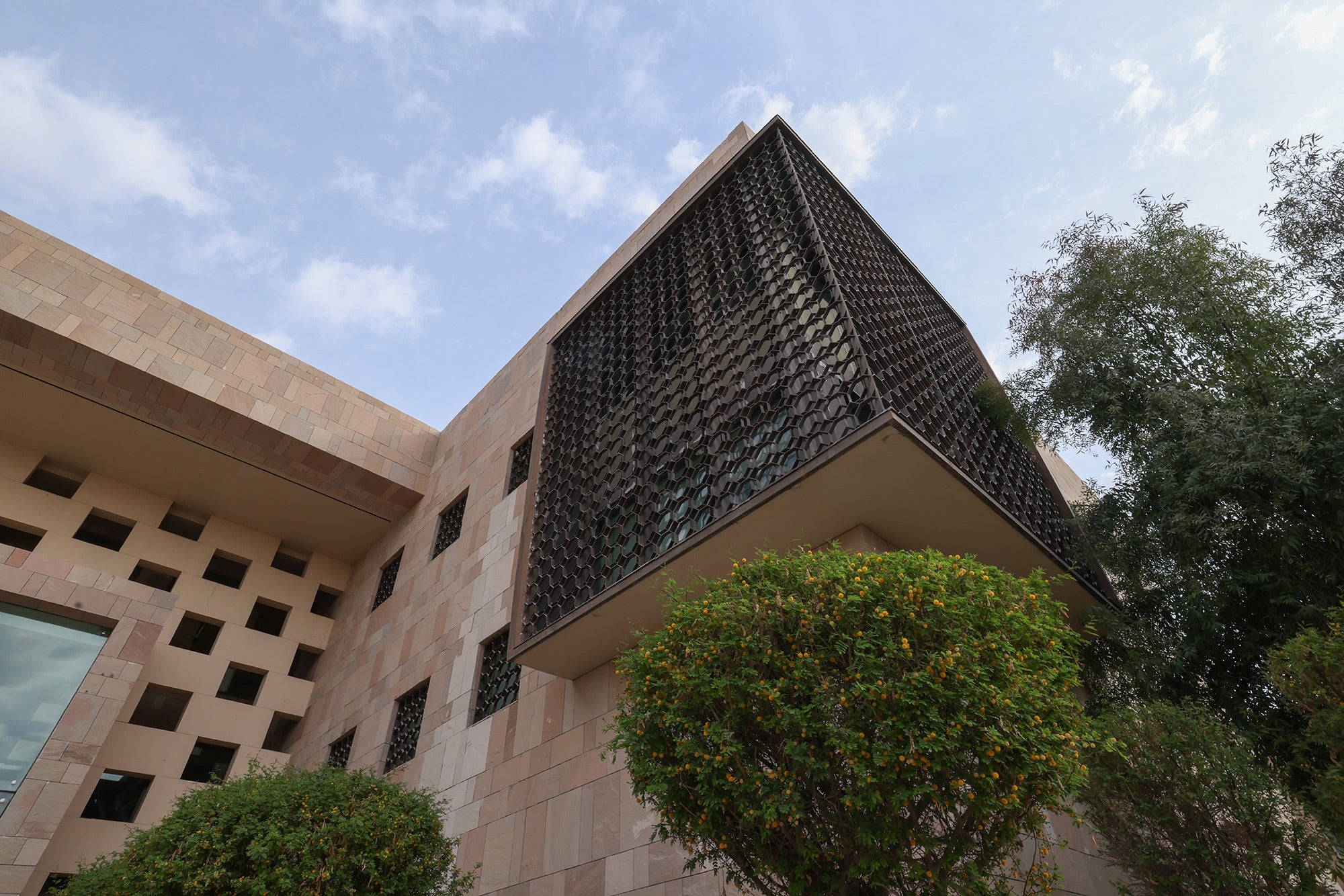 GU-Qatar Building